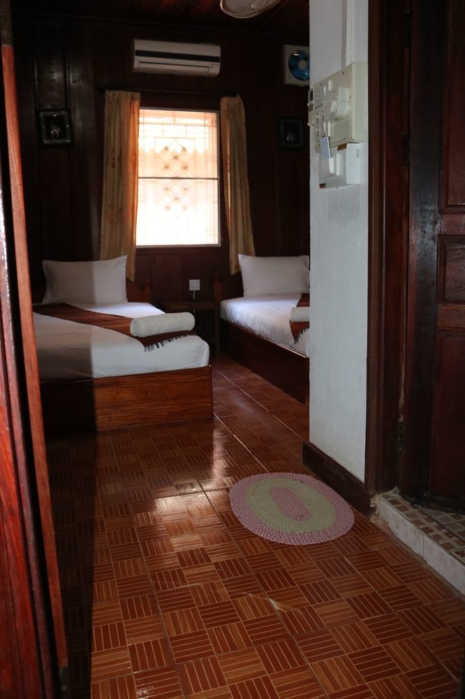 Downtown Hotel Luang Prabang Ngoại thất bức ảnh
